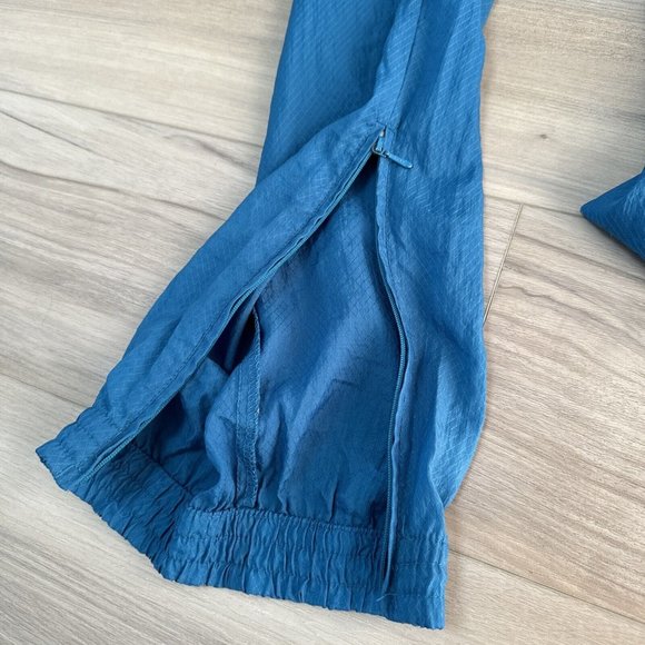 Vintage‎ Adidas Trefoil Teal M Nylon Track Joggers Windbreaker Pants Side Zip - Picture 11 of 12